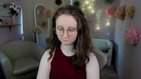 Alice online show from August 10, 3:24 pm