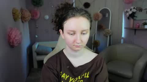 Alice online show from August 11, 4:09 pm