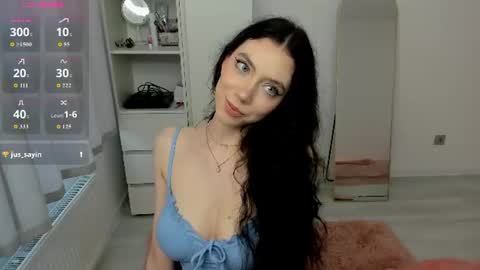 sunshine_bliss online show from August 3, 3:19 pm