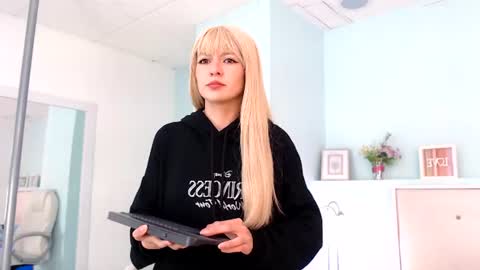 Sunshine  online show from July 31, 11:38 am
