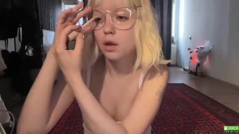 super_pixie online show from July 22, 1:57 pm