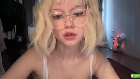 super_pixie online show from July 22, 3:03 pm