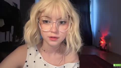 super_pixie online show from July 24, 3:15 pm