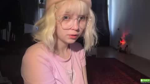 super_pixie online show from July 25, 12:53 pm