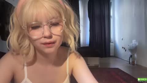 super_pixie online show from July 31, 12:44 pm