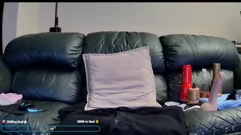 Thomas online show from July 25, 5:39 pm