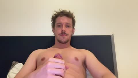 superkleber2 online show from August 15, 9:08 pm
