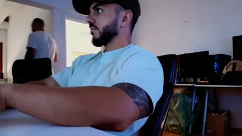 supermanboyxxl online show from August 6, 6:23 am