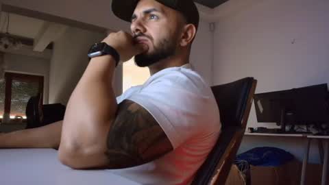 supermanboyxxl online show from August 13, 4:59 am