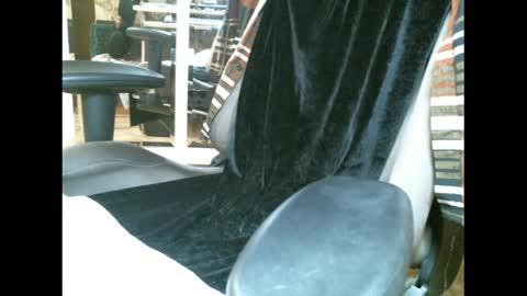 welcome to my room online show from May 20, 12:00 am