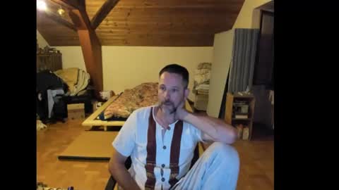 supersquirrel81 online show from July 20, 10:24 pm