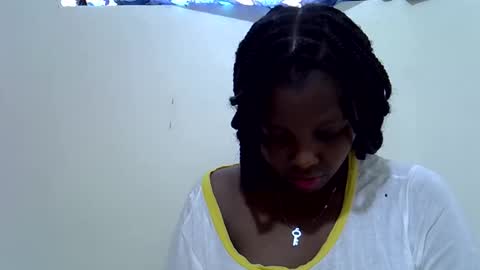 supersweet_pie online show from February 23, 5:28 am
