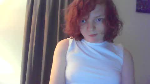 supersweetvee online show from March 22, 2:48 am