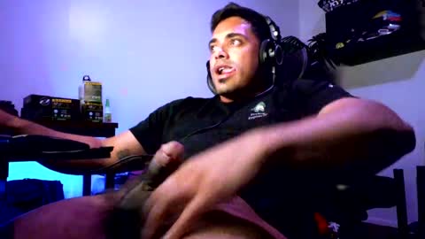 supertoaster69 online show from May 23, 6:49 am