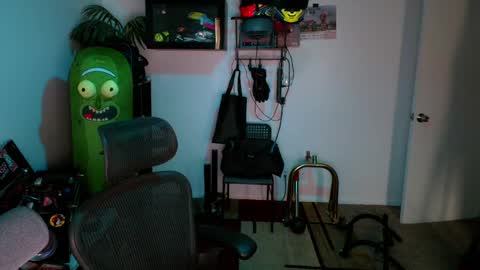 supertoaster69 online show from May 25, 9:15 pm