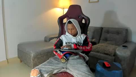 supreme_badboy2 online show from August 8, 2:06 pm