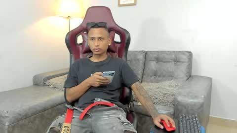 supreme_badboy2 online show from August 10, 2:29 pm