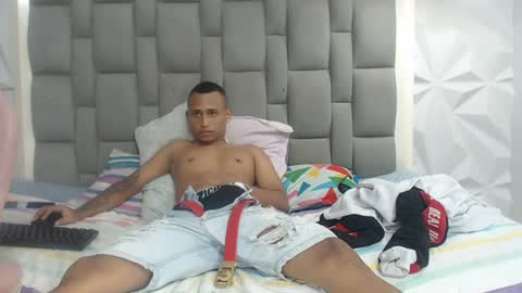 supreme_badboy2 online show from August 12, 12:13 am
