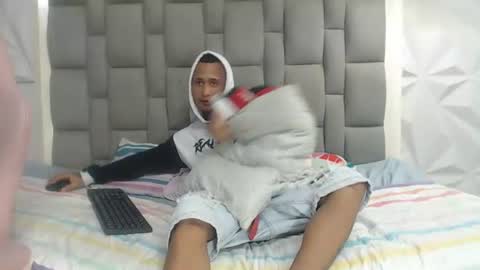 supreme_badboy2 online show from August 12, 1:19 am