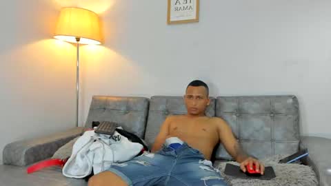 supreme_badboy2 online show from August 13, 7:17 pm