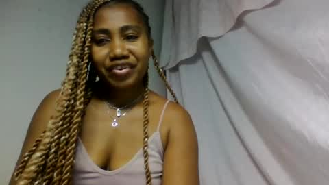surbelle online show from August 7, 6:19 pm