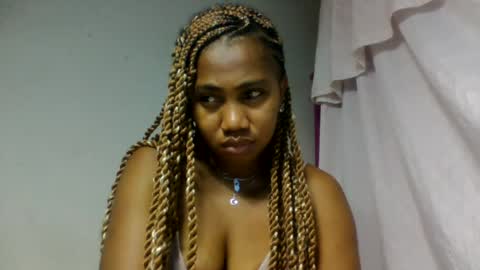 surbelle online show from August 7, 7:58 pm