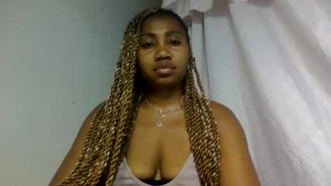 surbelle online show from August 8, 9:31 am