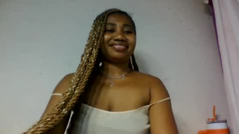 surbelle online show from August 8, 5:13 pm