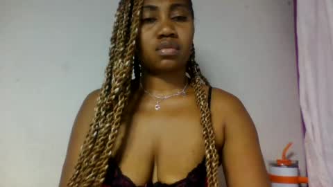 surbelle online show from August 8, 7:36 pm