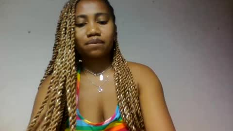 surbelle online show from August 12, 12:57 am