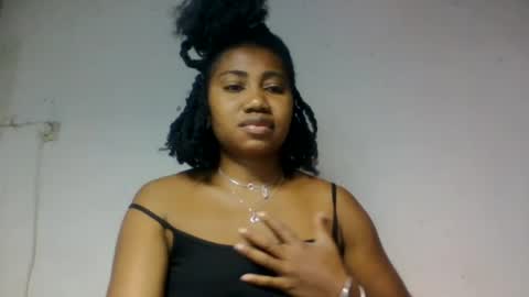 surbelle online show from August 13, 4:37 am