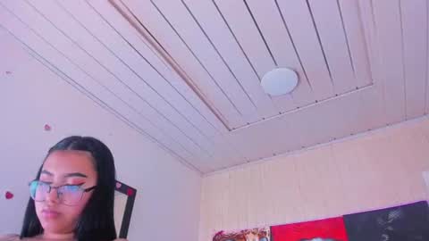 susan online show from August 12, 1:52 am