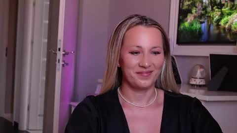 SusanJewel online show from June 27, 11:13 am