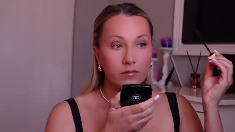 SusanJewel online show from July 26, 9:25 am