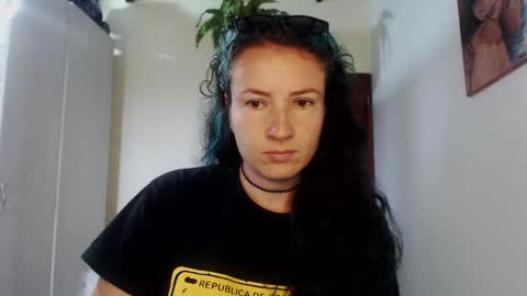 Susi online show from March 21, 2:53 pm