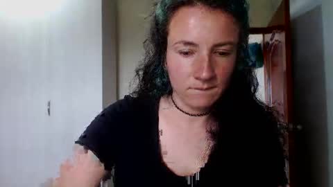 Susi online show from March 24, 9:42 pm