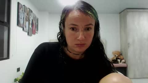Susi online show from April 25, 3:12 am