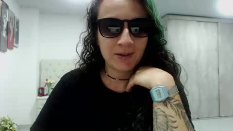 Susi online show from April 26, 1:56 am