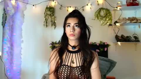 Sussan Oconell online show from June 9, 5:30 pm