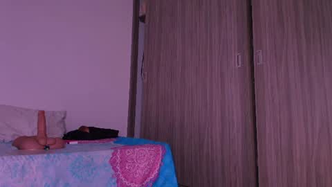 Andrea online show from August 8, 3:39 am