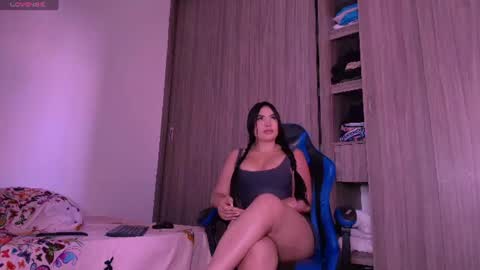 Andrea online show from August 14, 7:50 pm