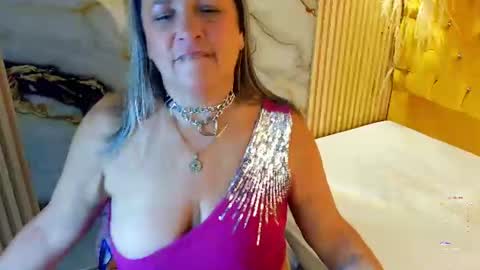 Sussy  online show from August 10, 7:54 am
