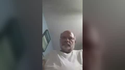 suthernguy54 online show from July 8, 12:09 pm