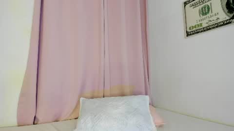 suzan__cooper2 online show from August 4, 2:30 am