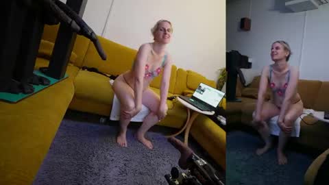 suzannexxxxxx online show from June 2, 9:40 pm