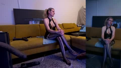 suzannexxxxxx online show from July 18, 10:22 pm