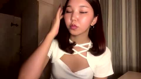 Rina online show from August 7, 4:40 pm