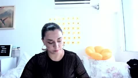 Suzy Amaya online show from July 27, 6:13 pm