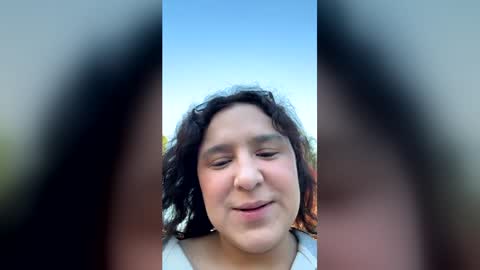 suzyhere online show from July 3, 3:19 am