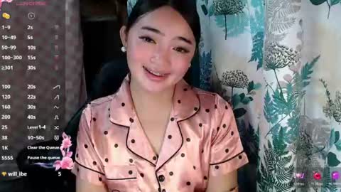 swallow_cummersx online show from August 13, 3:26 pm